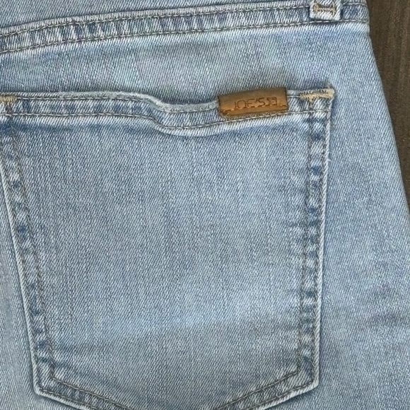Joe's Jeans Light Wash Cropped Women's Jeans - Picture 5 of 14